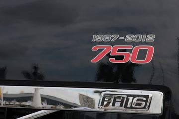 �ֶ��� FH16�ؿ� 750���� 4X2 �Զ���ǣ����ͼƬ