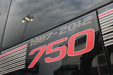 �ֶ��� FH16�ؿ� 750���� 4X2 �Զ���ǣ����ͼƬ