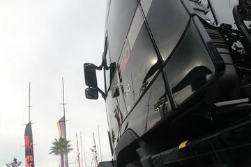 �ֶ��� FH16�ؿ� 750���� 4X2 �Զ���ǣ����ͼƬ