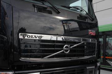 �ֶ��� FH16�ؿ� 750���� 4X2 �Զ���ǣ����ͼƬ