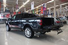 福特 F-150系列 哈雷纪念版 2011款 四驱 6.2L汽油 双排皮卡
