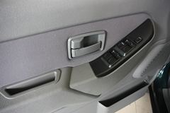 庆铃 TF系列 2.8L柴油 四驱 双排皮卡