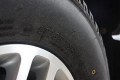 庆铃 TF系列 2.8L柴油 四驱 双排皮卡