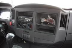 长安跨越 跨越者 102马力 3250轴距排半轻卡底盘(SC1040EFD42)