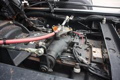 红岩 杰狮重卡 380马力 8X4 7.4米自卸车(底盘)(CQ3314HTG366) 红岩 杰狮重卡 380马力 8X4 7.4米自卸车(底盘)(CQ3314HTG366)