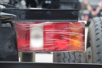 �й�����HOWO ���� 2019��Ƽ��� 156���� 4.15�׵�����ʽ�Ῠ(ZZ5047XXYF3315E145)ͼƬ