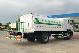 东风华神底盘 洒水车/喷洒车外观图片