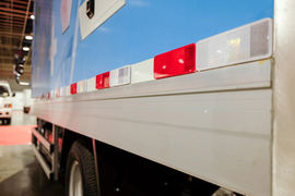 超越C系&nbsp;电动冷藏车外观图片