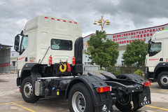 东风柳汽 乘龙H5重卡 330马力 6X4危险品牵引车(LZ4182H7AB)