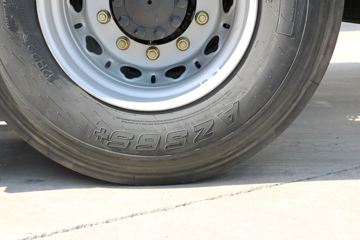 һ����� ��J6P�ؿ� �ʻݰ�2.0�ߺ��� 420���� 6X4ǣ����(CA4250P66K24T1A1E5)ͼƬ