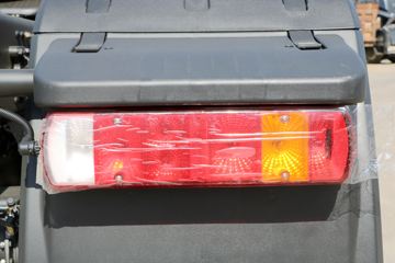 һ����� ��J6P�ؿ� �ʻݰ�2.0�ߺ��� 420���� 6X4ǣ����(CA4250P66K24T1A1E5)ͼƬ