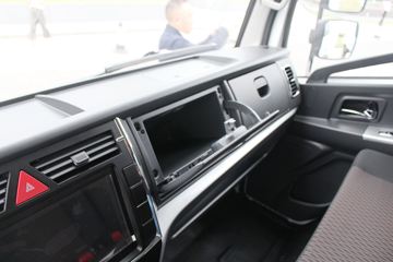 ���� ������K6 163���� 4.17�׵�����ʽ�Ῠ(����)(EQ5040XXY8CD2AC)ͼƬ