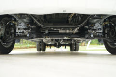 东风股份 御风V9 玉柴版 2.4L柴油 140马力 高顶 高规格商务车