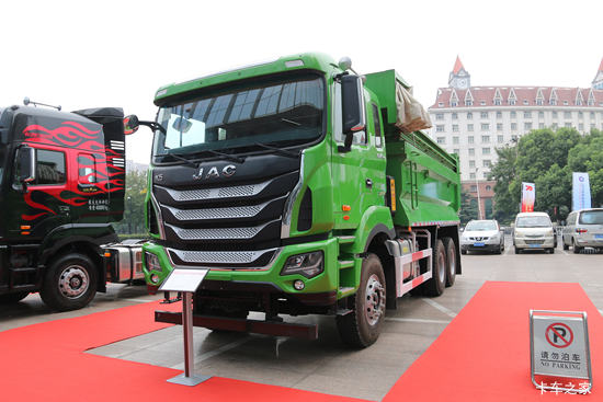  K5W ذ 430 6X4 5.6ж(HFC3251P1K7E39S3V)
