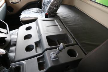 ���� �����K5W�ؿ� 2020�� 375���� 6X4 5.6����ж��ͼƬ