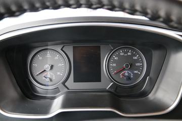 ���� �����K5W�ؿ� 2020�� 375���� 6X4 5.6����ж��ͼƬ