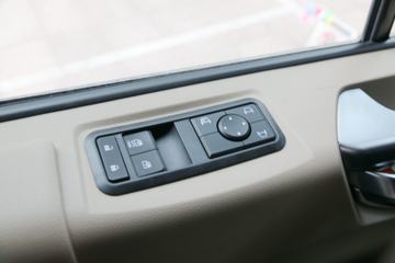 ���� �����K5W�ؿ� 2020�� 375���� 6X4 5.6����ж��ͼƬ