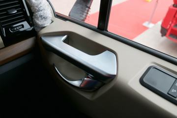 ���� �����A5W�ؿ� 2020�� 285���� 6X2 9.6�������ػ���(HFC1251P1K3D54S3V)ͼƬ