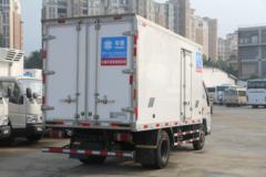 江铃 顺达窄体 116马力 4.15米冷藏车(伴君长兴牌)(AAA5040XLC)