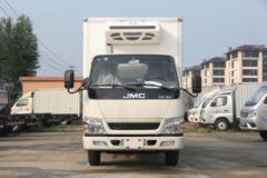 江铃 顺达窄体 116马力 4.15米冷藏车(伴君长兴牌)(AAA5040XLC)