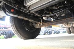 江铃 顺达窄体 116马力 4.15米冷藏车(伴君长兴牌)(AAA5040XLC)