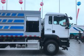 重汽汕德卡底盘&nbsp;除尘车上装图片