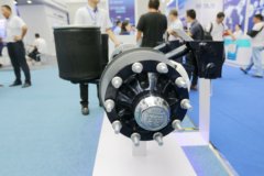 梅州HSM10010 400K ALO 10吨单胎空气悬挂(鼓式)