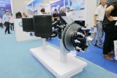 梅州HSM10010 400K ALO 10吨单胎空气悬挂(鼓式)