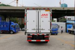 江淮 帅铃Q3 120马力 4X2 4.015米单排冷藏车(HFC5041XLCP73K2C3V)