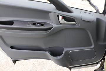 ���� ˧��Q3 120���� 4X2 4.015�׵�����س�(HFC5041XLCP73K2C3V)ͼƬ