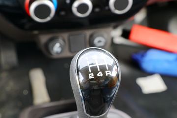 ���� ����M2 1.5L 116���� ���� 3.3�׵�����ʽ΢��(����)(BJ5032XXY5JV5-01)ͼƬ