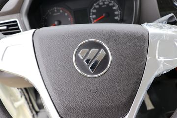 ���� ����M2 1.5L 116���� ���� 3.3�׵�����ʽ΢��(����)(BJ5032XXY5JV5-01)ͼƬ