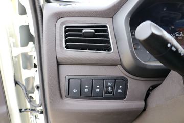 ���� ����M2 1.5L 116���� ���� 3.3�׵�����ʽ΢��(����)(BJ5032XXY5JV5-01)ͼƬ