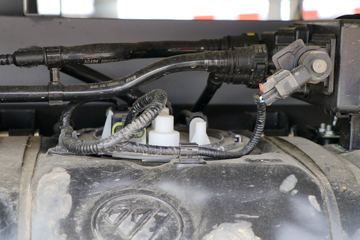 ���� ����M2 1.5L 116���� ���� 3.3�׵�����ʽ΢��(����)(BJ5032XXY5JV5-01)ͼƬ