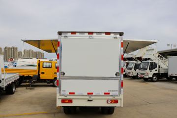 ���� ����M2 1.5L 116���� ���� 3.3�׵�����ʽ΢��(����)(BJ5032XXY5JV5-01)ͼƬ