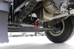 中国重汽 豪曼H5中卡 170马力 6.75米排半仓栅式载货车(法士特)(ZZ5188CCYF10EB1)