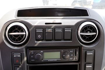 Ծ�� �Ͽ�X100-33 2019�� 110���� 3.18��˫�������Ῠ(SH1042KFDCNS)ͼƬ