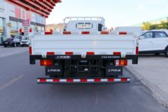 跃进 上骏X300-33 2019款 115马力 4.18米单排栏板轻卡(SH1042KFDCMZ1)