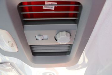 �й�����HOWO ���� 156���� 4.15�׵�����ʽ�Ῠ(ZZ5047XXYF341CE145A)ͼƬ