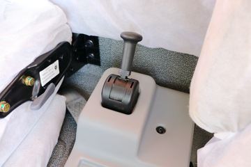 �й�����HOWO ���� 156���� 4.15�׵�����ʽ�Ῠ(ZZ5047XXYF341CE145A)ͼƬ