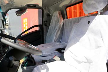 �й�����HOWO ���� 156���� 4.15�׵�����ʽ�Ῠ(ZZ5047XXYF341CE145A)ͼƬ