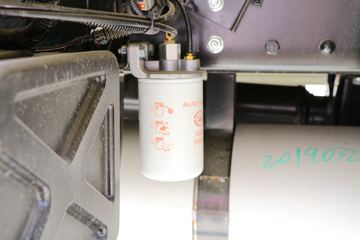 �й�����HOWO ���� 156���� 4.15�׵�����ʽ�Ῠ(ZZ5047XXYF341CE145A)ͼƬ