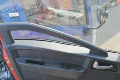 中国重汽HOWO 悍将 重载版 170马力 3.85米排半仓栅式轻卡(ZZ5047CCYG3315E143)