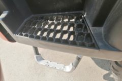 中国重汽HOWO 悍将 重载版 170马力 3.85米排半仓栅式轻卡(ZZ5047CCYG3315E143)