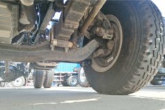 中国重汽HOWO 悍将 重载版 170马力 3.85米排半仓栅式轻卡(ZZ5047CCYG3315E143)