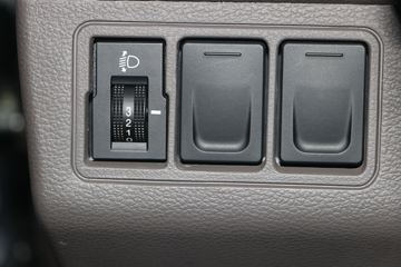 �ִ����ó� ��ͼ300 150���� 4X2 4.165�׵�����ʽ�Ῠ(����)(CHM5040XXYZDC33T)ͼƬ