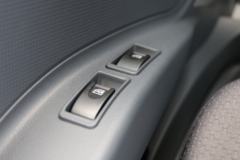 跃进 福星S70 113马力 4.05米单排栏板小卡(国六)(SH1033PEGCNZ)