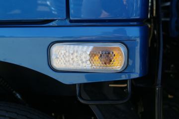 �ɵ��³� V2ϵ�� 95���� 4.17�׵��������ῨͼƬ