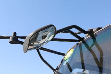 �ɵ��³� V2ϵ�� 95���� 4.17�׵��������ῨͼƬ