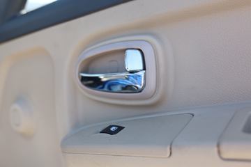 �ɵ��³� V2ϵ�� 95���� 4.17�׵��������ῨͼƬ